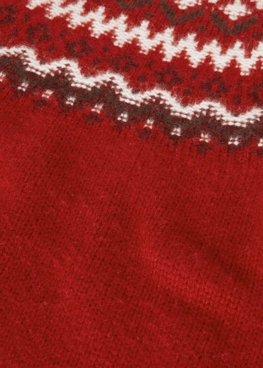 Jersey de cuello alto de cachemir Alpe Pile color carmín brillante/burdeos jaspeado.