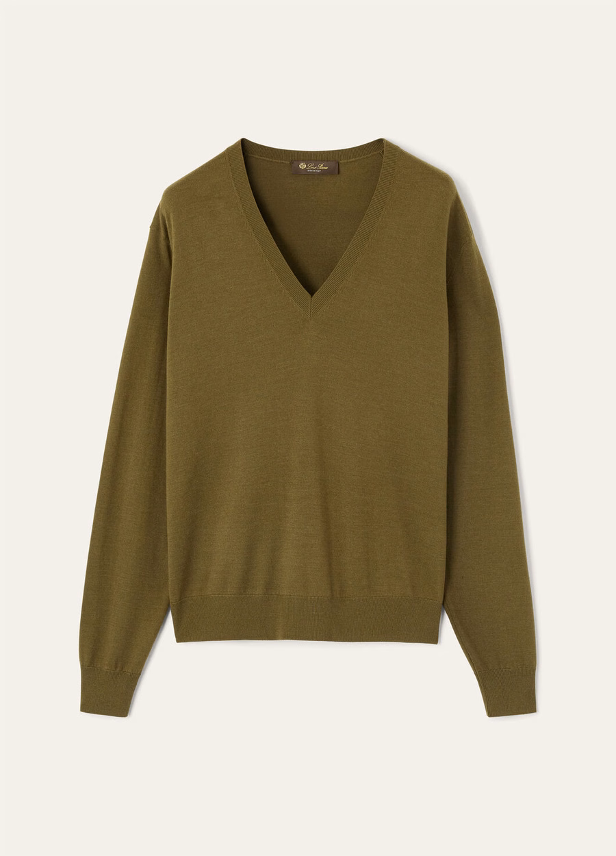 Ligereza real, cuello en V, prado de helechos