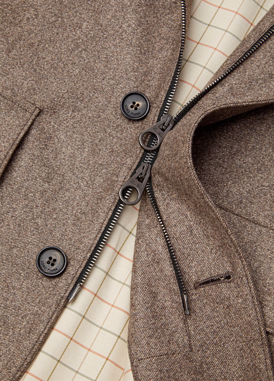 Chaqueta Roadster Mini de cachemir, lana virgen, color gris oscuro jaspeado.