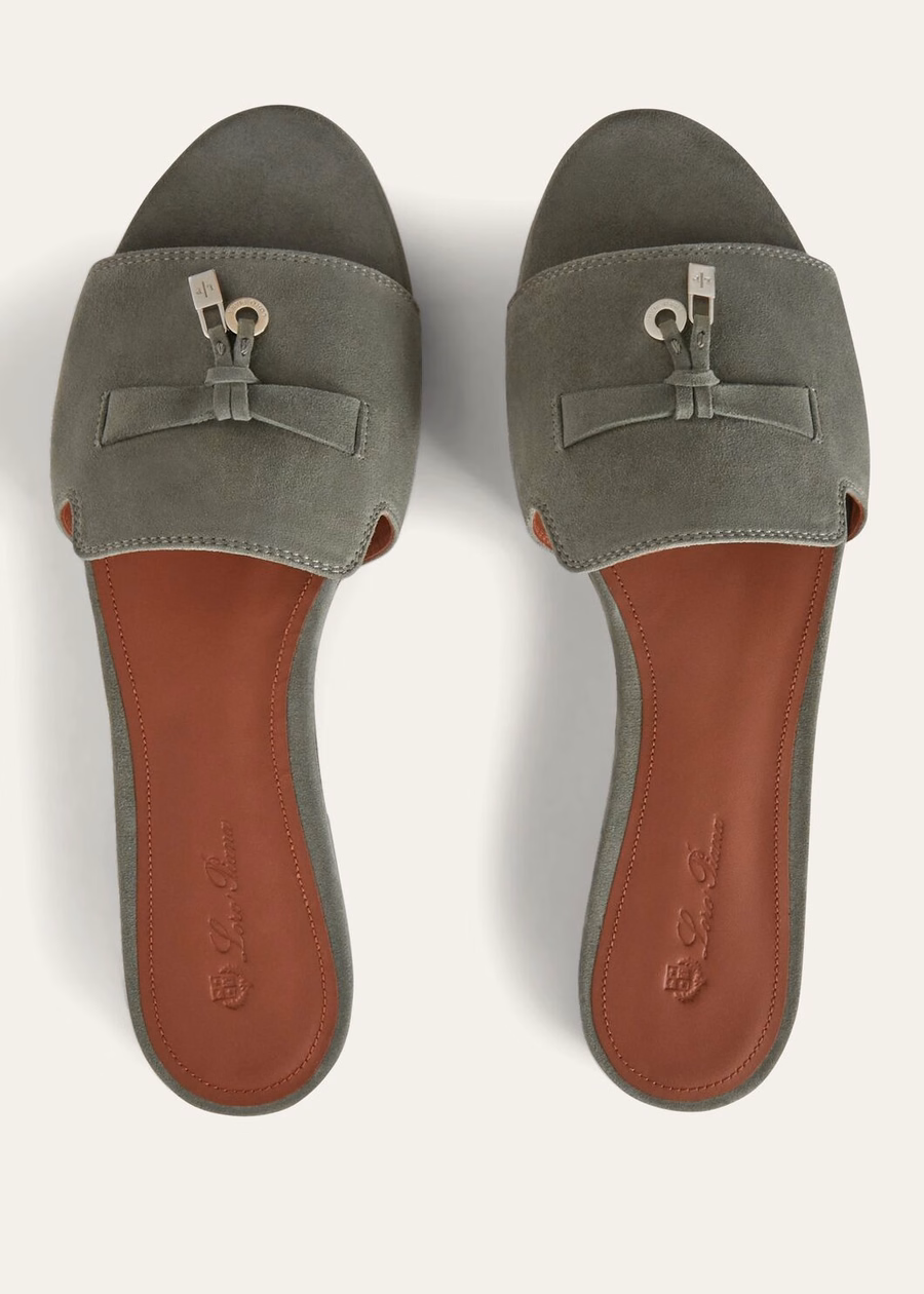 Sandalias Summer Charms de ante y piel de cabra en gris militar.